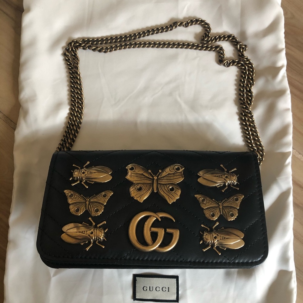 Gucci calfskin matelesse animal stud small bag